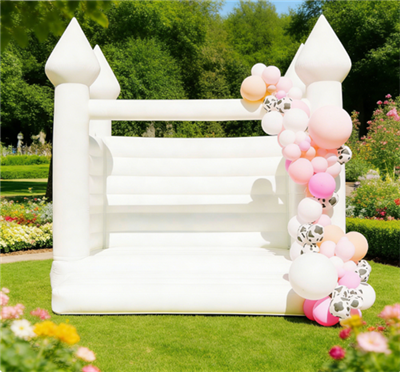 Casa de rebot inflable de casament blanc